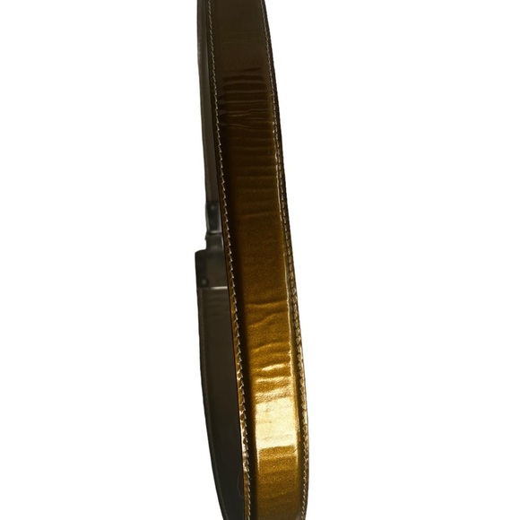 Gold Patent leather Gucci belt - Picture 3 of 4